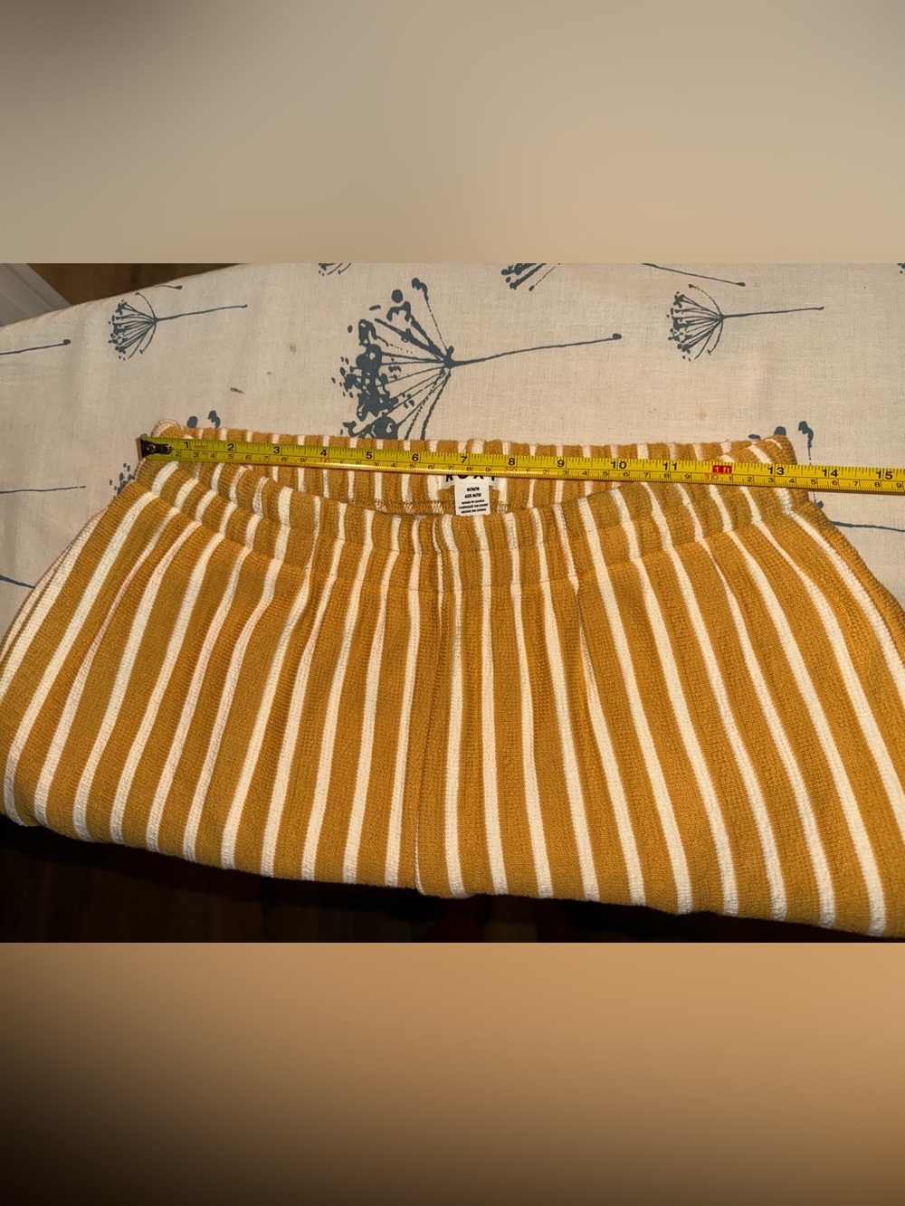 Roxy Mustard and White Striped Wide-Leg Crop Pants - Picture 7 of 9